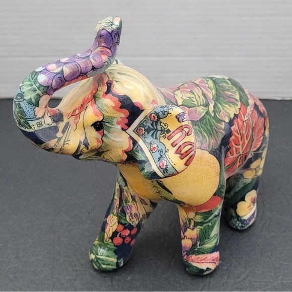 Decoupage Patchwork Multi-colored Floral Elephant Figurine - Picture 6 of 9